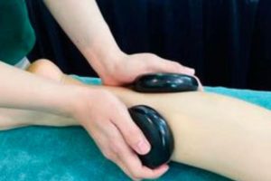 Khóa học massage chân trị liệu – Nâng niu đôi bàn chân mệt mỏi