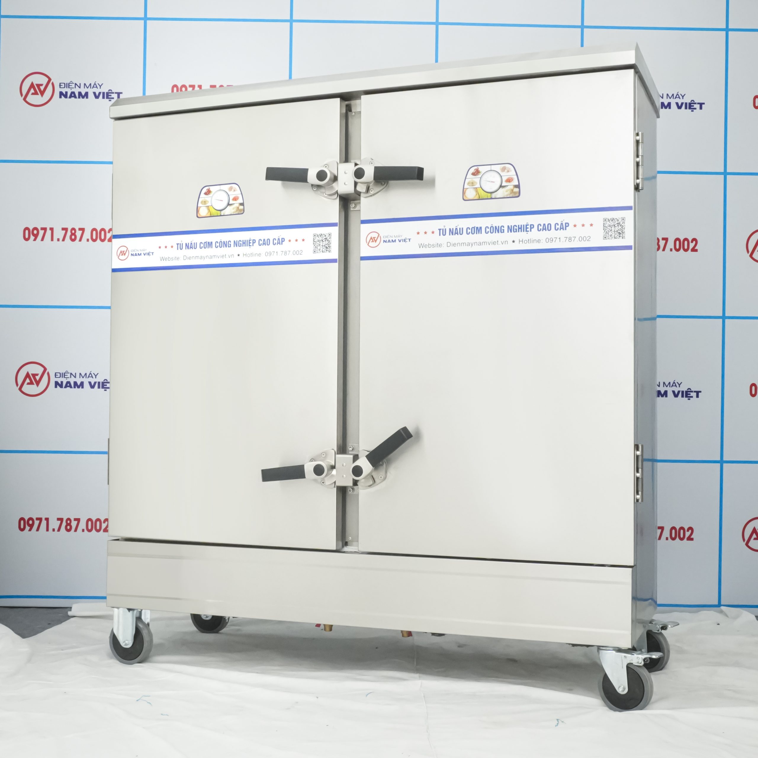 top các thương hiệu tủ cơm công nghiệp uy tín