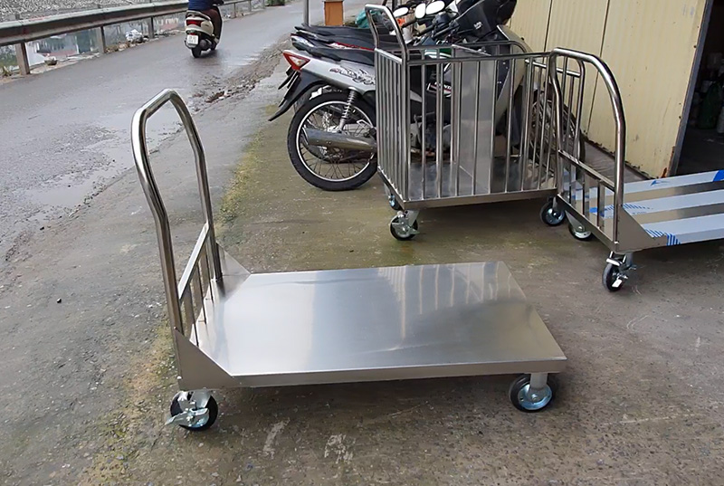 Ứng dụng của xe đẩy hàng inox