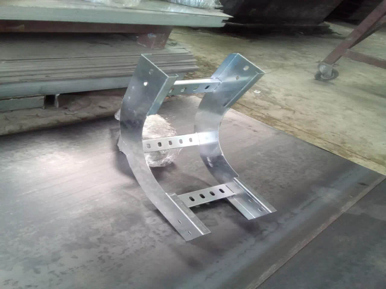 Các bước co lên thang cáp chuẩn kỹ thuật