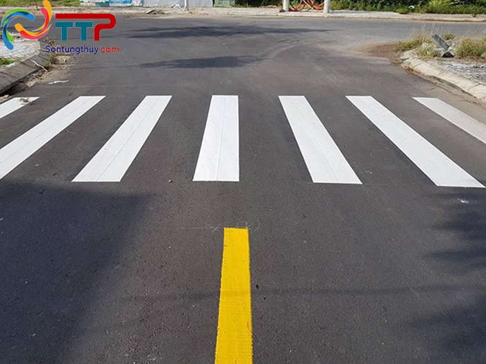 Sơn Kẻ Vạch Giá Rẻ – Bền Màu, Nhanh Khô, Phù Hợp Mọi Công Trình