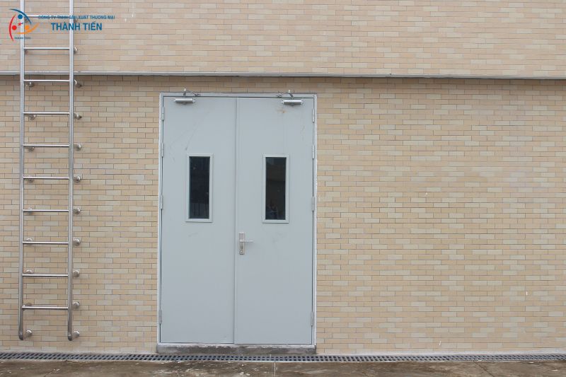 Các dòng cửa thép chống cháy phổ biến hiện nay | Phân loại & ứng dụng