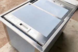 Thùng inox đựng đá là gì? Giải pháp bảo quản đá sạch, an toàn và tiện lợi